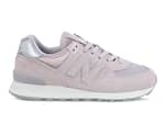 Sneakers New Balance WL574LCS SATEEN TAB LIGHT CASHMERE WITH METALLIC SILVER