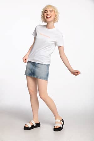 Koszulka Calvin Klein Jeans Z KRÓTKIM RĘKAWEM SHRUNKEN INSTITUTIONAL TEE J20J215322YAF