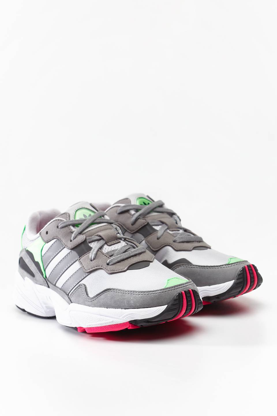 Sneakers adidas YUNG-96